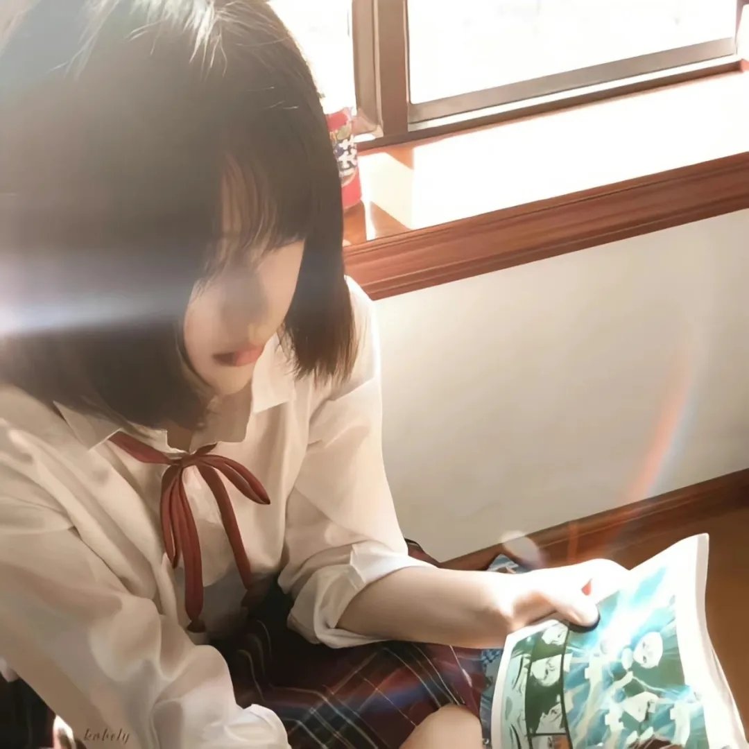 蒙娜丽莎与血月
